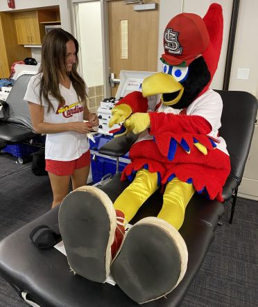 Cardinals Blood Drive In Farmington