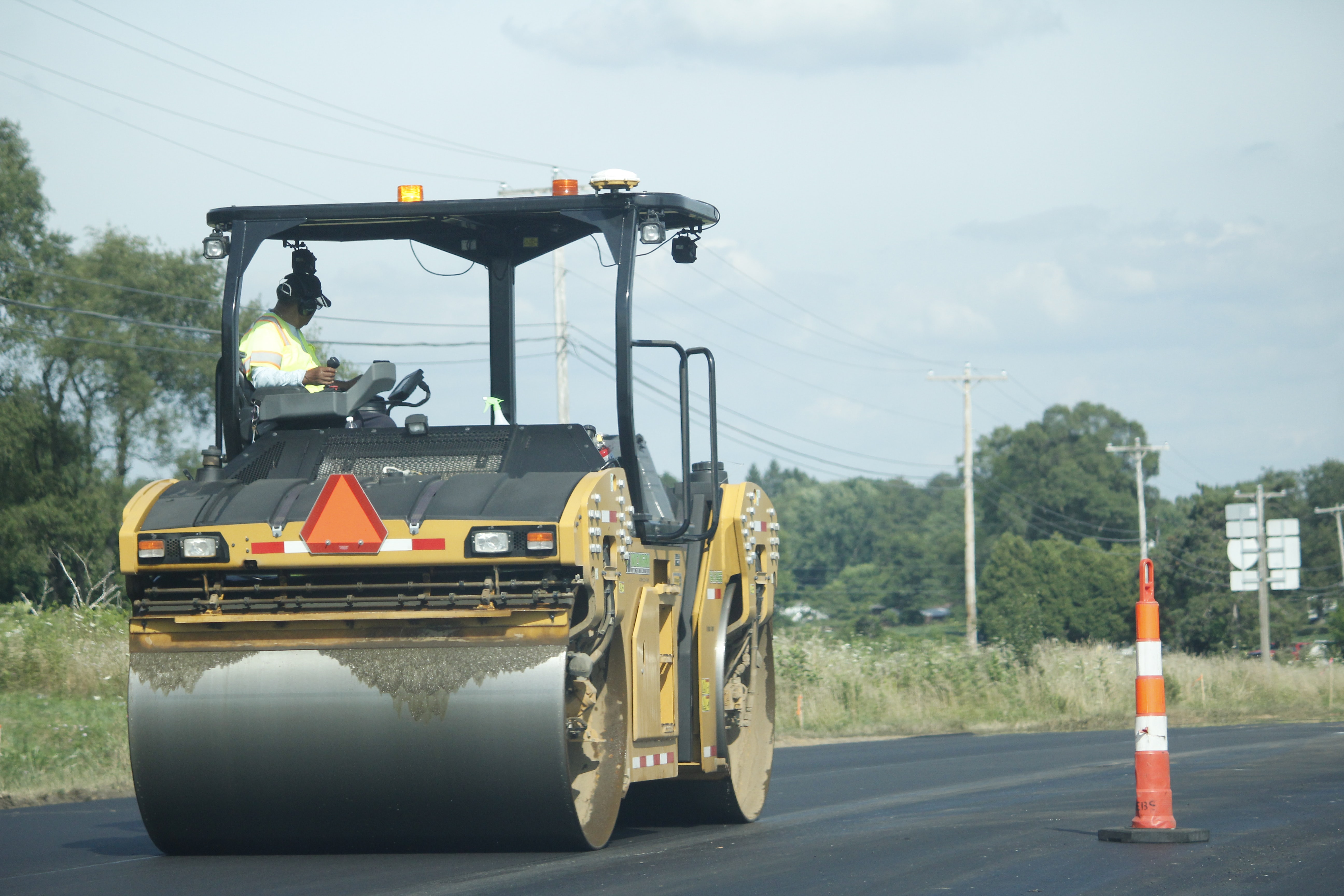 Route 32 Reduced for Pavement Repairs