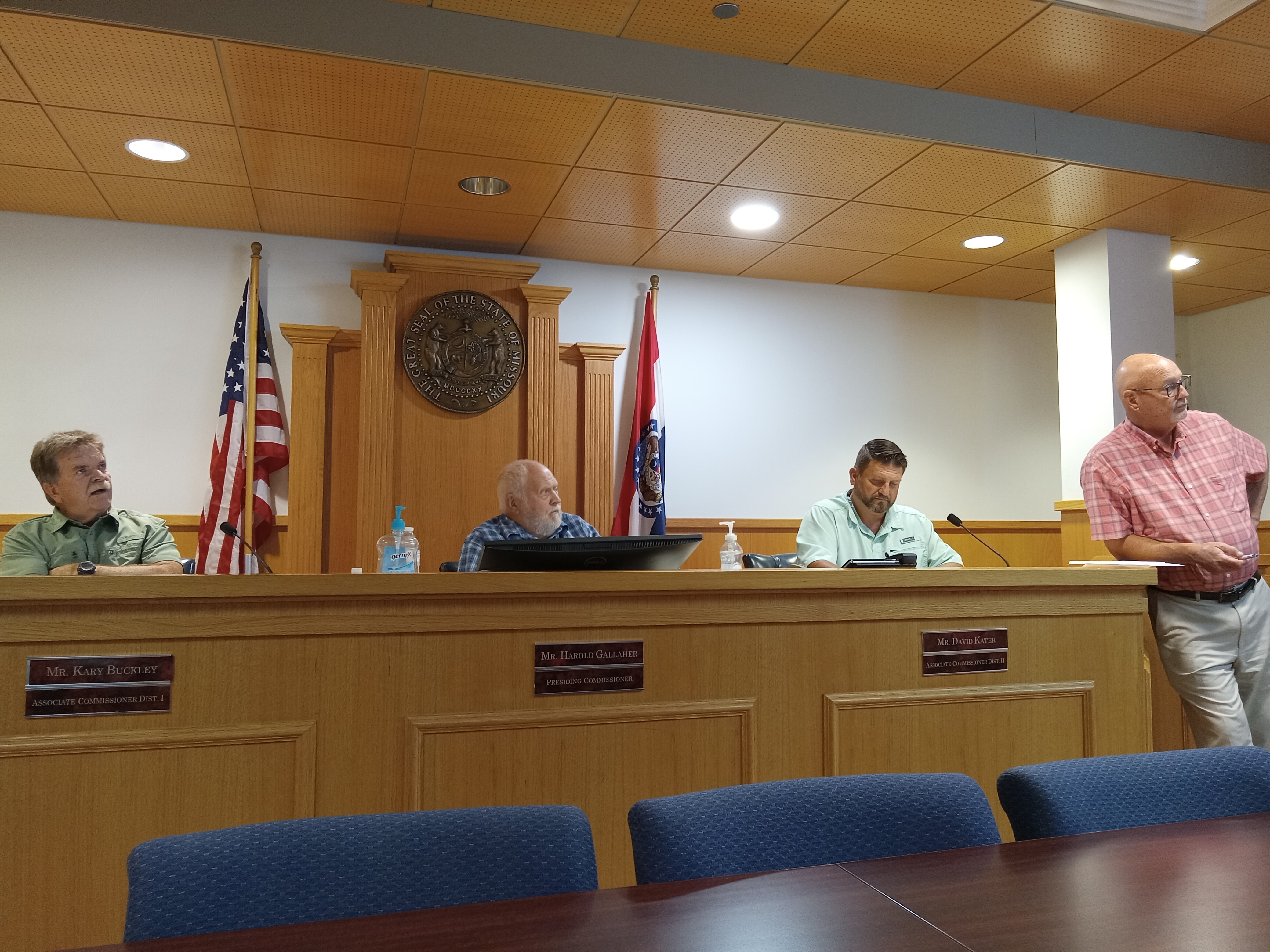 Commissioners Approve Patrol Car Purchases