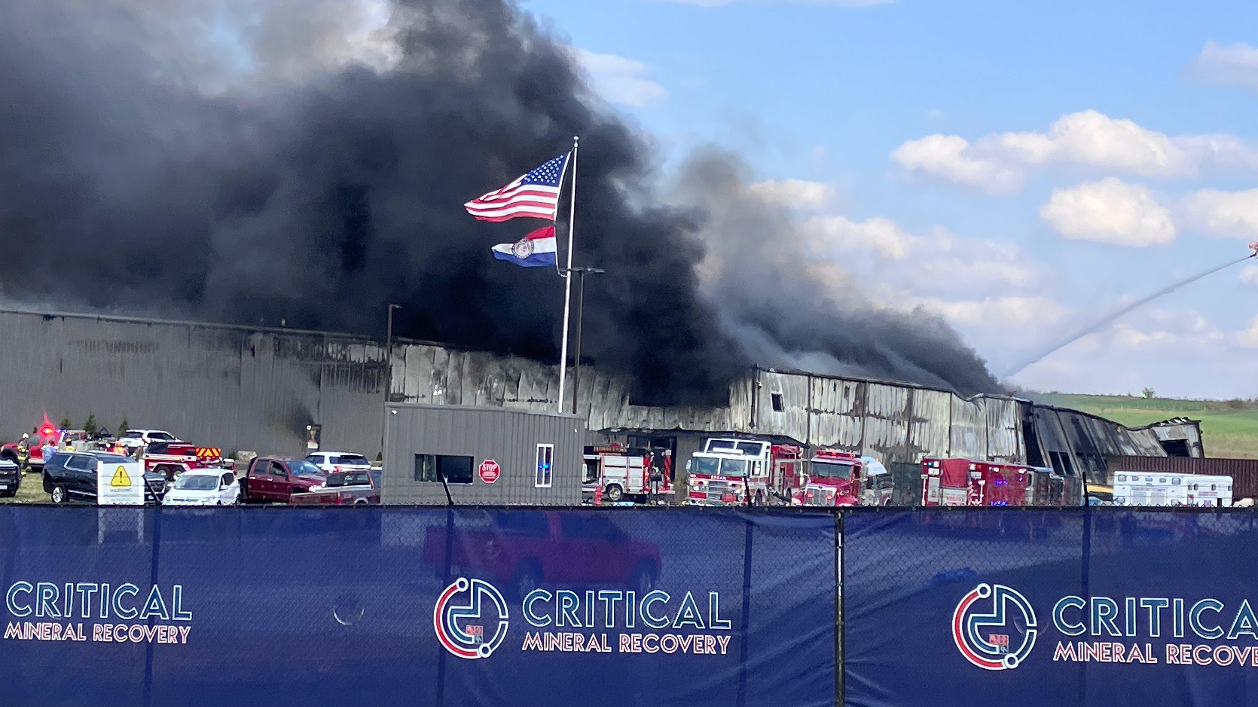 Massive Fire at Critical Mineral Recovery in Junction City Prompts Widespread Emergency Response