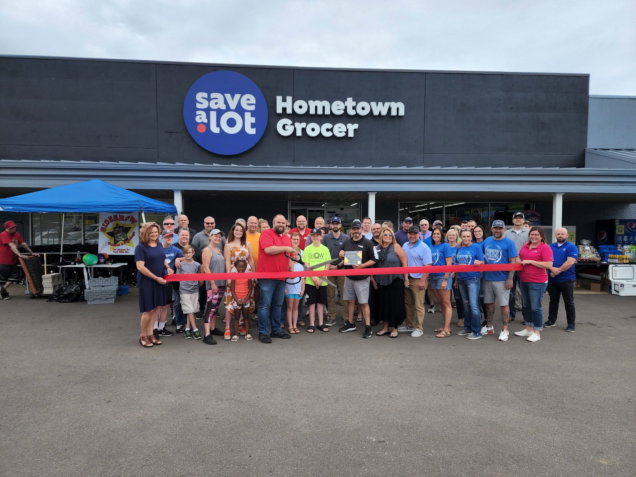 Save A Lot In Park Hills Ribbon Cutting