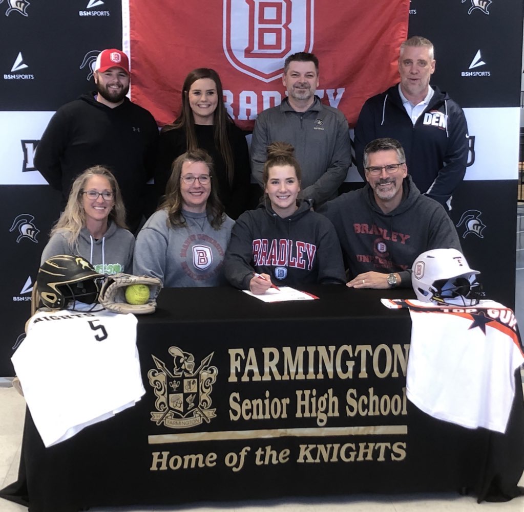 Angelia Davis Signs With Bradley University To Play Softball